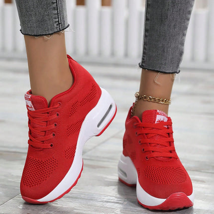 Women's Scarlet Lift